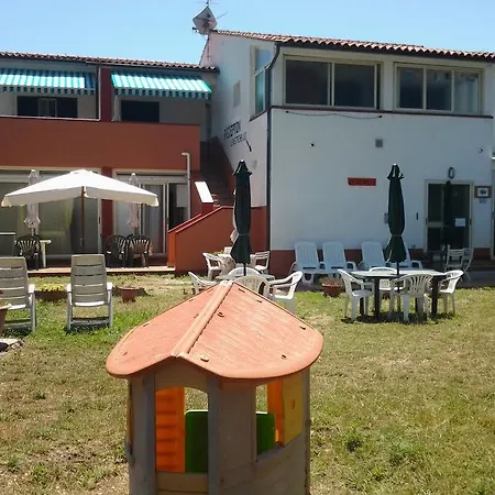 Rustichello Hotel Marina di Campo