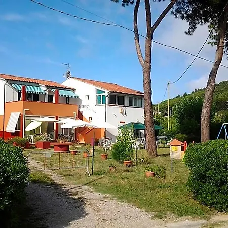 Szálloda Rustichello Marina di Campo